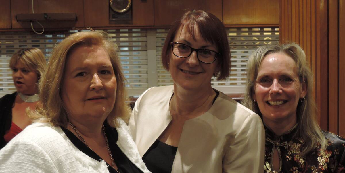 Louise Ross, Macquarie MP Susan Templeman and Sharon Sessions.