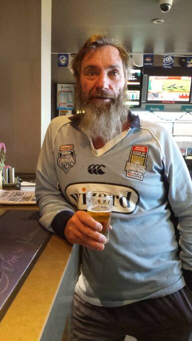 AMBER BREW: Ian Tilden, 53 years old from Richmond, always drinks VB. Picture: Sarah Falson