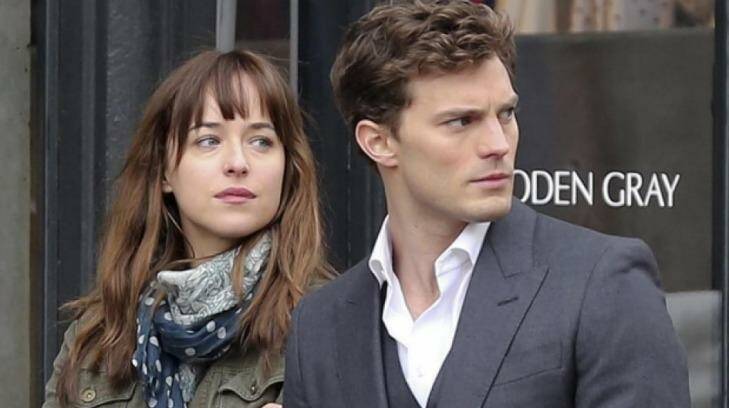 <i>Fifty Shades</i>stars Dakota Johnson and Jamie Dornan are in reportedly wrangling for more money for film sequel.