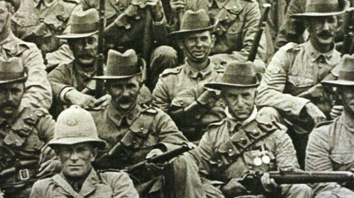 Australian and British Expeditionary Forces in late 1914.