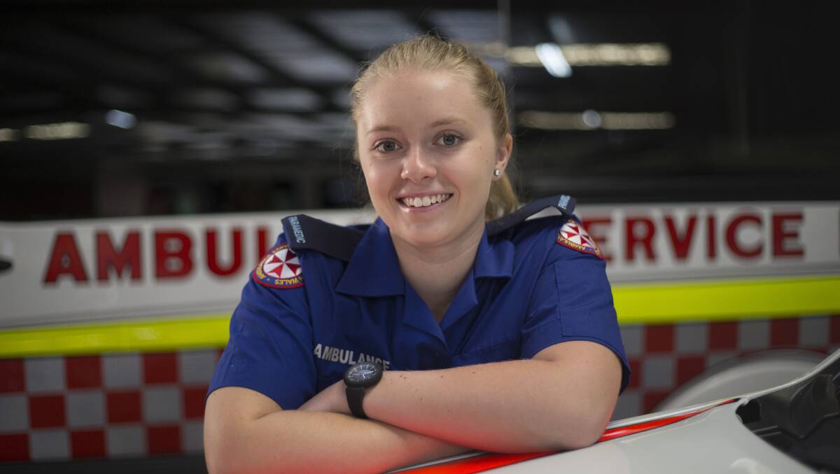 Young paramedic traces her mother's footsteps