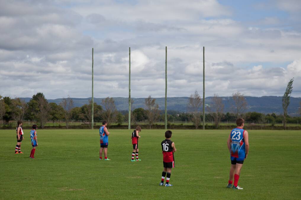 Hawkesbury Saints AFL U14's V Campbelltown at Bensons LanApril 6 2014. Photo: Geoff Jones