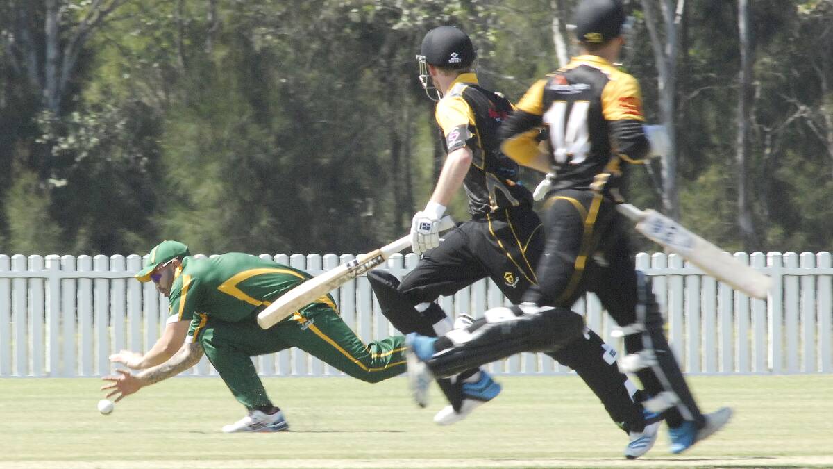 Hawkesbury Cricket Club’s Shane Mott attempts to field a ball against Blacktown at the weekend. Mott was one of three Hawkesbury batsmen who were run out in the match. Picture: Michael Szabath