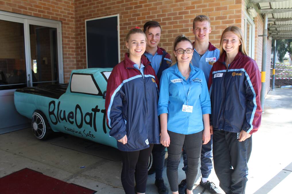 SPREADING THE MESSAGE: Hawkesbury High School Year 10 students Renee Lam, Ian Dunsmore, Sam Reurts and Ashlee Scott with Lauren Northen from Blue Datto.