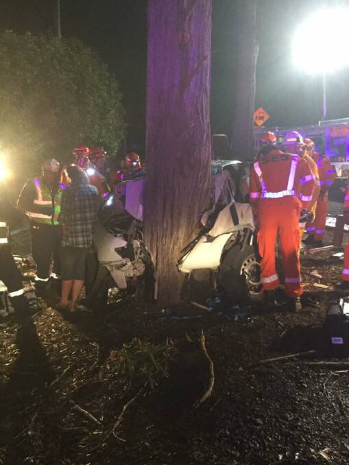 CRASH: Three people were injured in a car crash in Bilpin last night. Picture: Hawkesbury SES