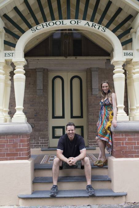 ACTING CLASSES: Actors Aaron Jeffery and Zoe Naylor will be running an acting program these Christmas holidays at the Richmond School of Arts. Picture: Geoff Jones