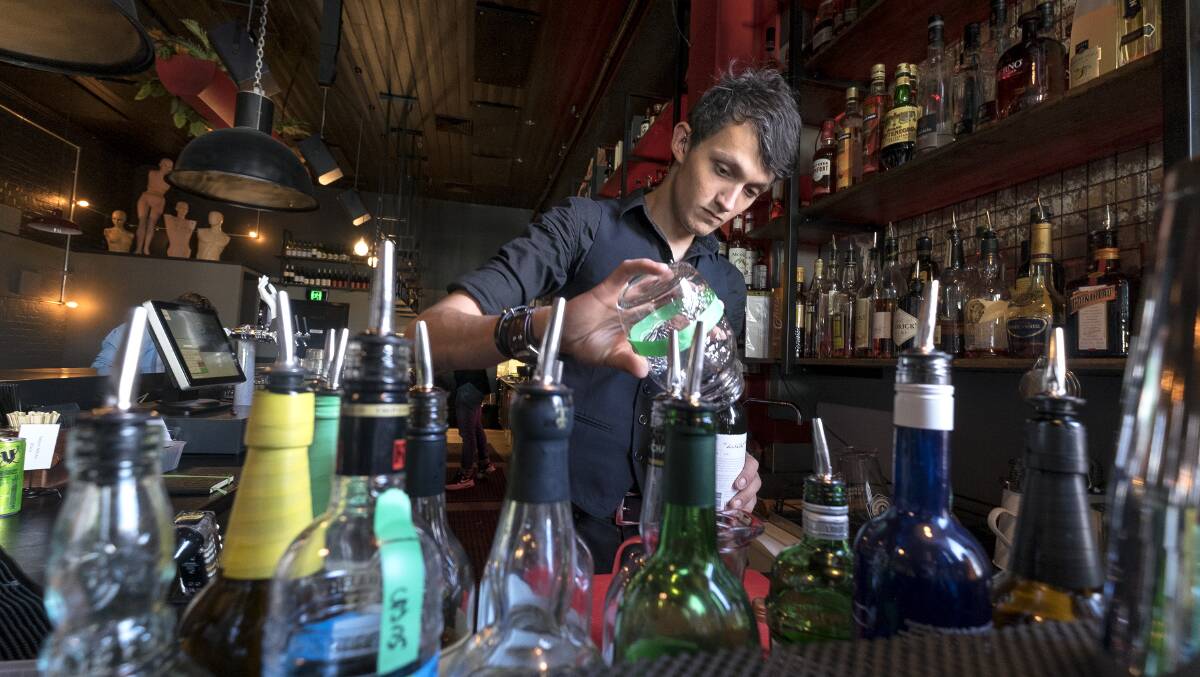 It could pay less to pour a drink on Sundays if the Fair Work Commission decides to cut penalty rates for hospitality and retail staff. Picture: Luis Ascui