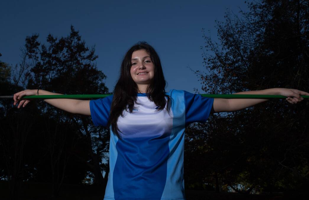 POWER: Lianna Davidson is a natural with the javelin thanks to playing pitcher in baseball. Picture: Geoff Jones