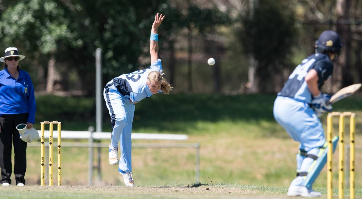 Bowen Mountain teenager Hayley Silver-Holmes signed a rookie contract with the Sydney Thunder, and she could be the next big cricketer to come out of the Hawkesbury. Picture: Supplied