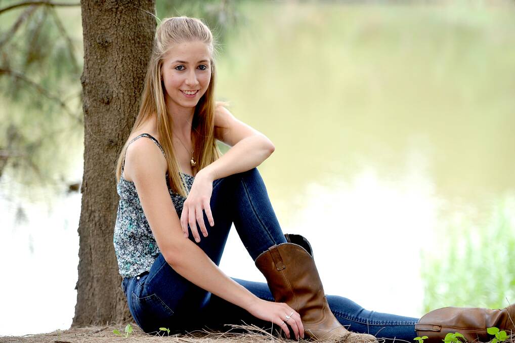Patricia Kelly, 20, of Oakville is an entrant in the 2014 Hawkesbury Showgirl Competition. Picture: Kylie Pitt