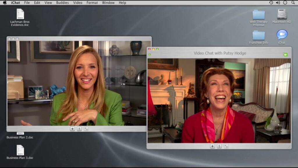 Lisa Kudrow, as the shrink Fiona, with Lily Tomlin as her meddling mum, Putsey, on Web Therapy