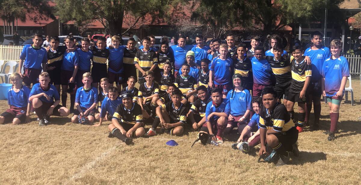 Best game: The Sydney West and MacKillop teams came together after their semi-finals match, dubbed the match of the week, finishing 26-26. Picture: Finn Coleman