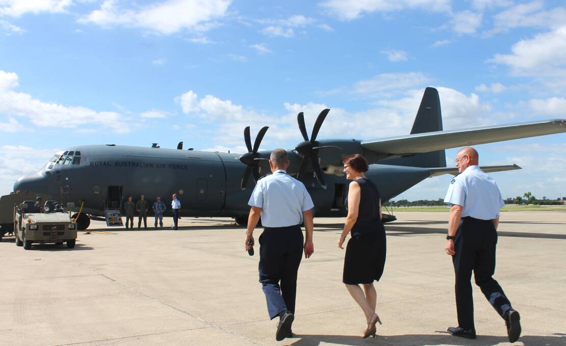 Macquarie MP Susan Templeman visits Richmond RAAF Base.