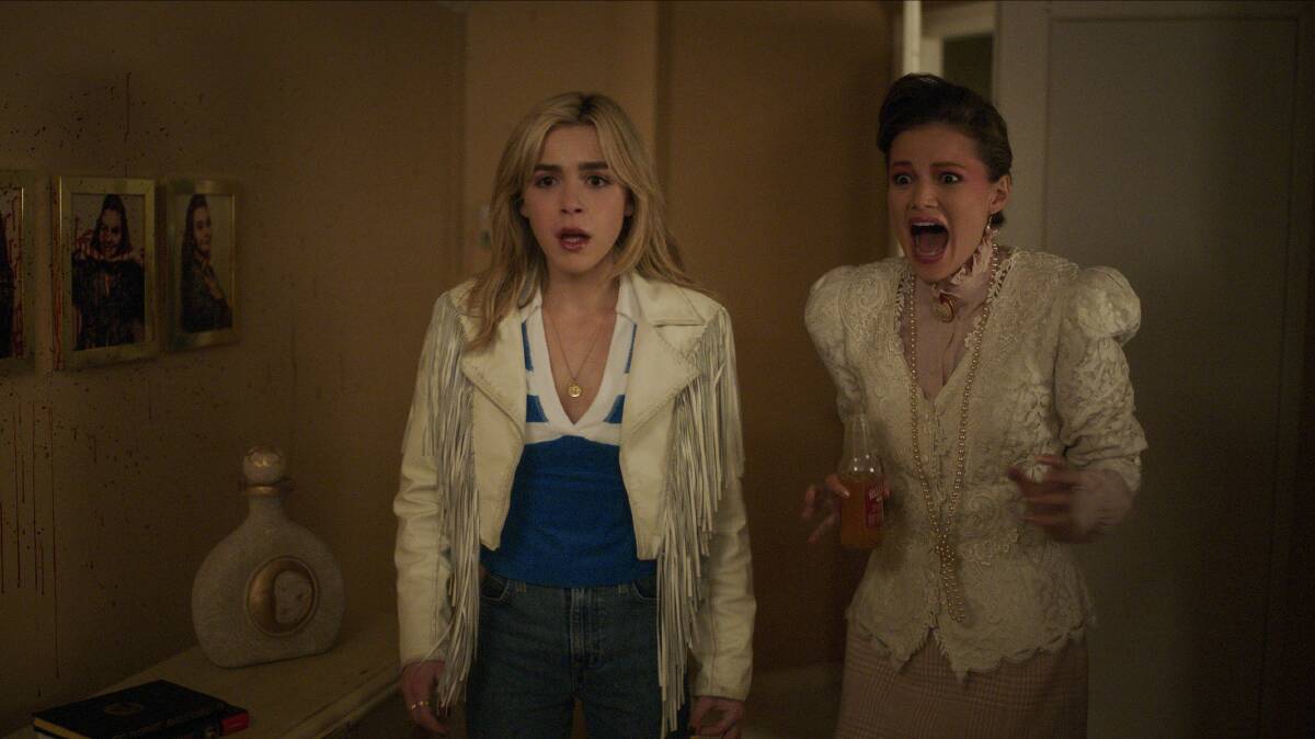 Kiernan Shipka and Olivia Holt as Jamie and Pam in Totally Killer. Picture by Prime Video