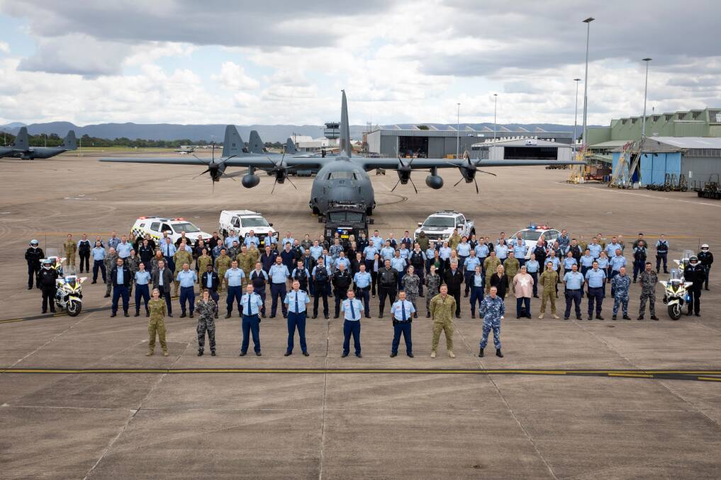 A New South Wales Police Command and the Joint Military Police Station Sydney on the flight line at RAAF Base Richmond during a community engagement day. Picture by LAC Chris Tsakisiris
