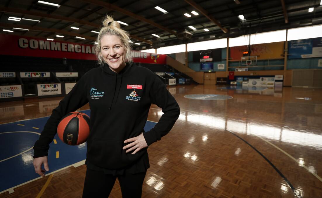 Border basketball superstar Lauren Jackson will join the NSW Hall of Champions next month.