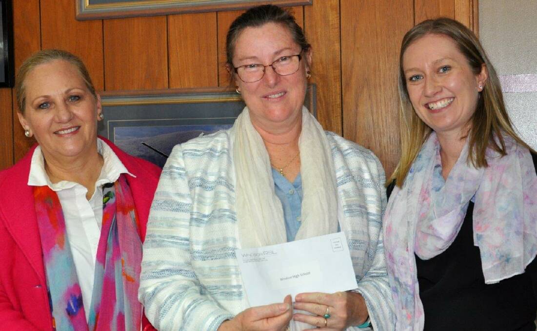 From left, Hawkesbury Mayor Mary Lyons-Buckett with Kerrie Corr (Windsor High School) and Nicole Davey (Windsor RSL).