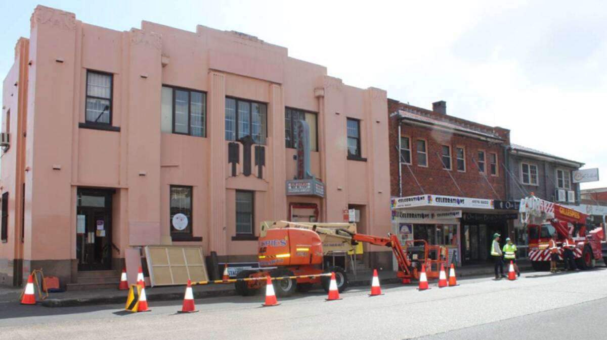 And action: Crews make changes to Richmond's main street for filming of Hacksaw Ridge