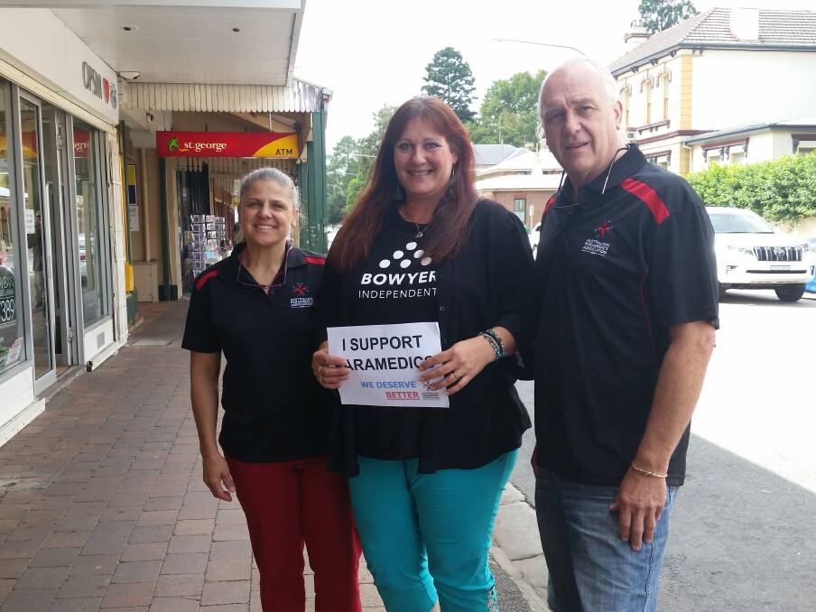 Keep resources local: Australian Paramedics Association and intensive care paramedics Liu Bianchi, left, and Grant Jennison, right, with independent candidate for Hawkesbury, MJ Bowyer.