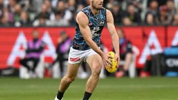 George Hewett wasn't selected for Carlton's key AFL clash with Collingwood. (Morgan Hancock/AAP PHOTOS)