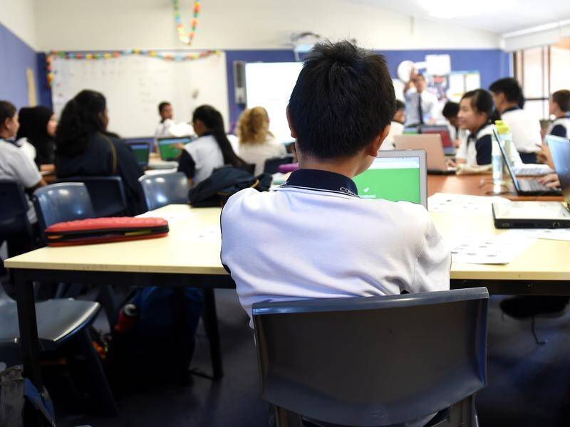 A NSW budget estimates hearing has been told more than 10,000 teachers left the industry in 2021.