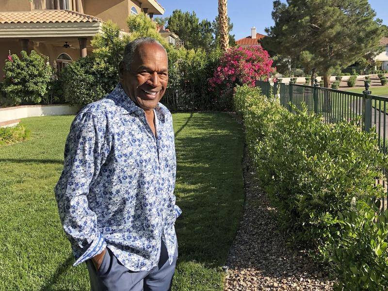 OJ Simpson says his Twitter followers will get to read all his opinions on "just about everything".