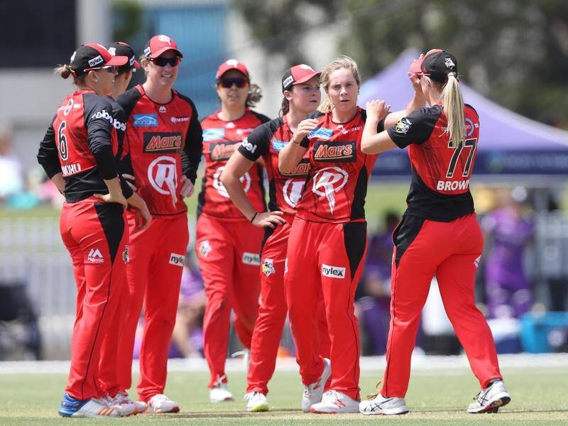 The Renegades sealed a berth in the WBBL finals with a narrow win over Hobart in Melbourne.
