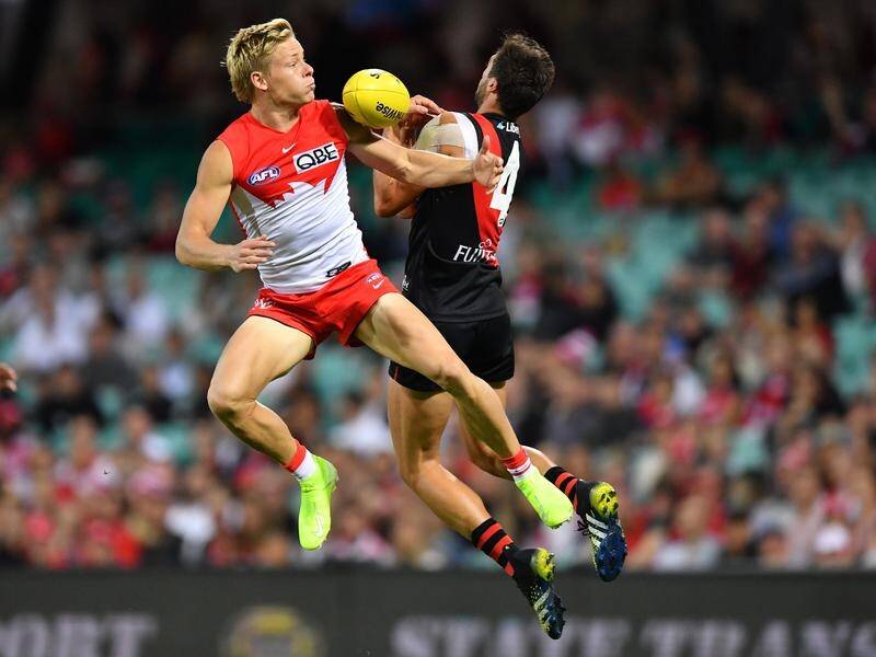 Sydney have kept an unblemished record in the 2021 AFL season with a three-point win over Essendon.