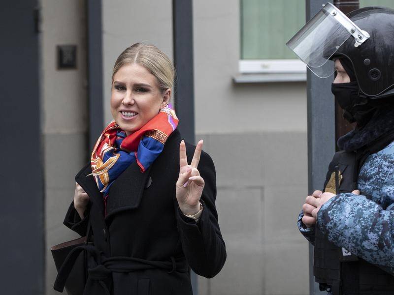 Lyubov Sobol, an ally of Alexei Navalny, has been given a suspended sentence for trespass.