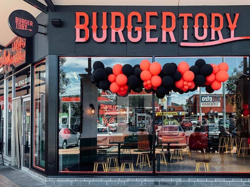 Victorian burger store chain Burgertory says it will offer staff a portion of its profits.