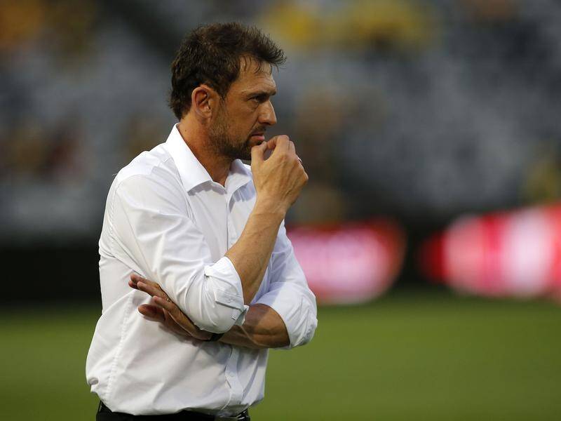 Perth Glory coach Tony Popovic is not sure how he'll be received by Wanderers fans.