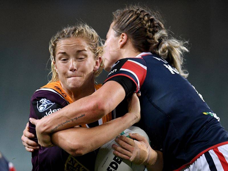 A hand injury will keep Brisbane's Meg Ward out their clash with the Warriors.