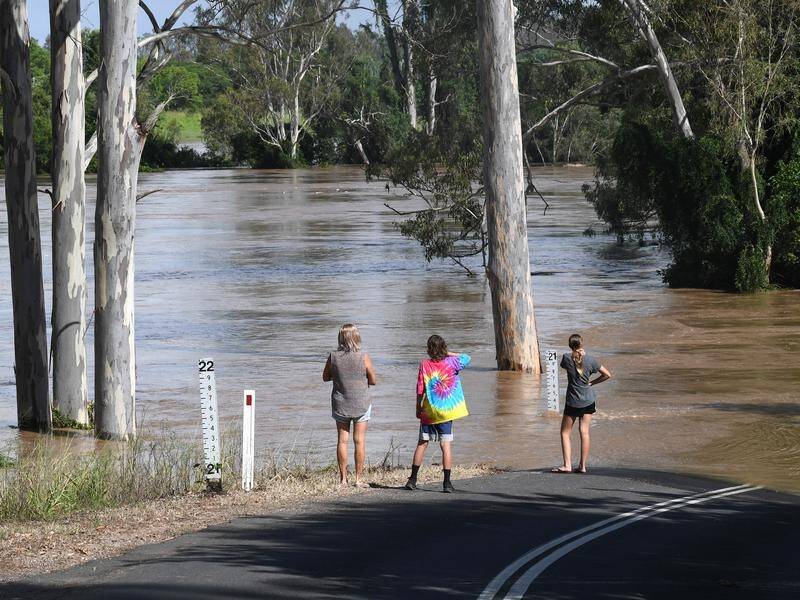 The town of Tiaro is bracing for flooding with the Mary River expected to overflow on Sunday.