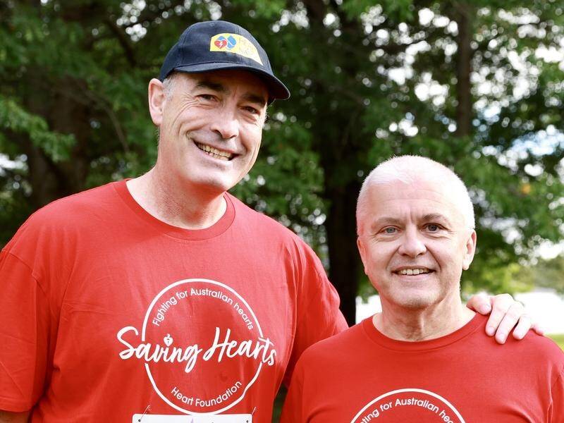 Greg Page and the Heart Foundation's David Lloyd want more defibrillators in rural areas. (HANDOUT/HEART FOUNDATION)