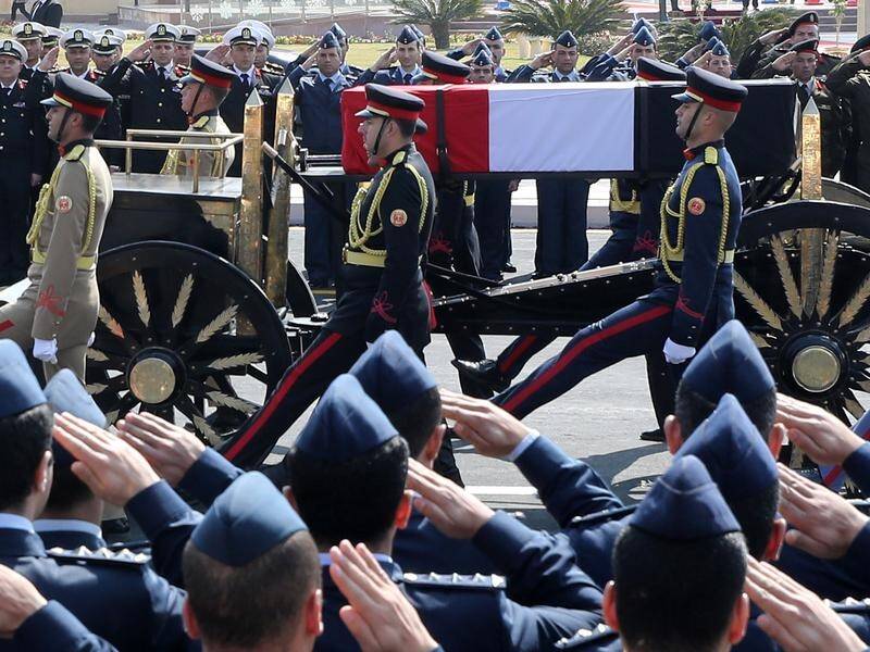 Former Egyptian president Hosni Mubarak has been farewelled at a military funeral in Cairo.