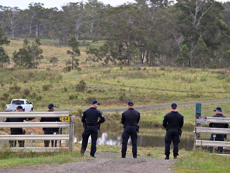 Police have searched a property in the Southern Tablelands for the bodies of a Sydney couple. (Mick Tsikas/AAP PHOTOS)