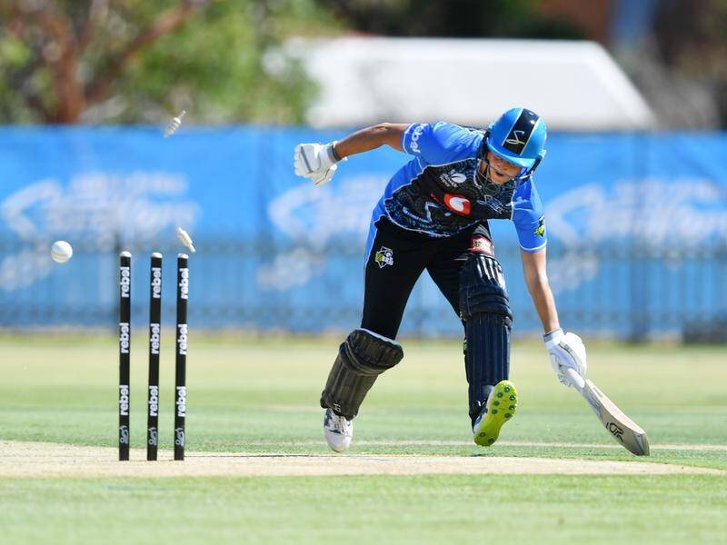 Sophie Devine top scored for the Strikers with 59 against Perth after surviving a run out attempt.