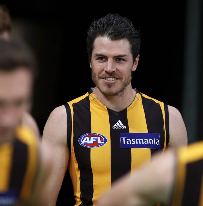 Geelong has added free agent and former Hawthorn triple premiership wingman Isaac Smith to its list. Photo: Mark Kolbe/Getty Images