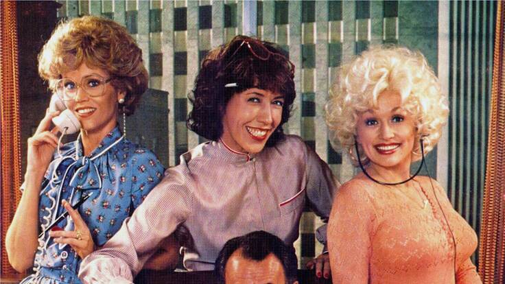 Workin' 9 to 5: Lily Tomlin (centre) with Jane Fonda (left), Dolly Parton.